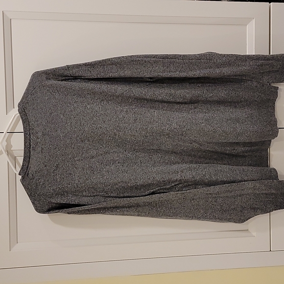 Mens Old Navy V-neck sweater - Picture 2 of 2